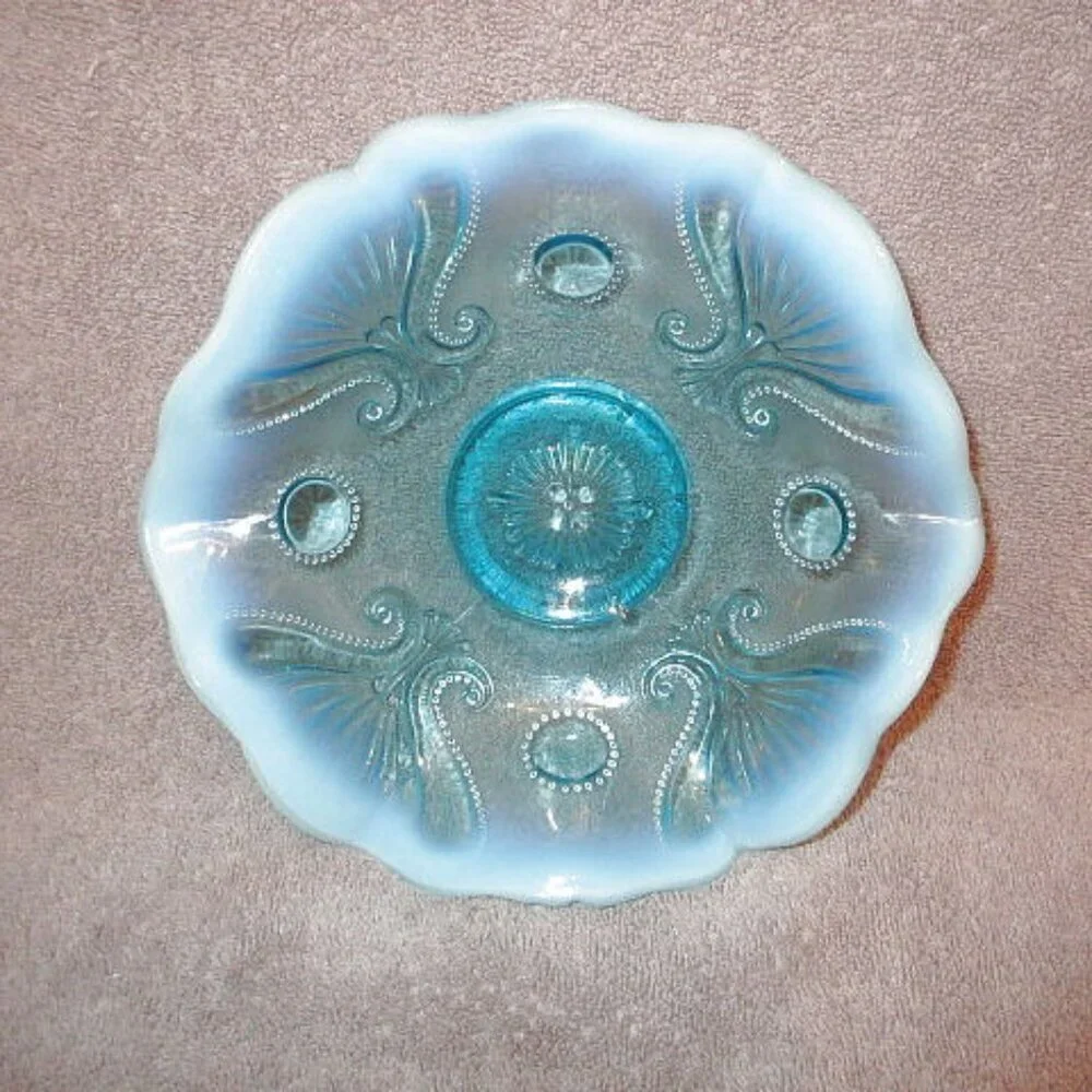 Vintage Dugan Blue Opalescent Glass Compote Candy Dish Ruffled Keyhole EUC